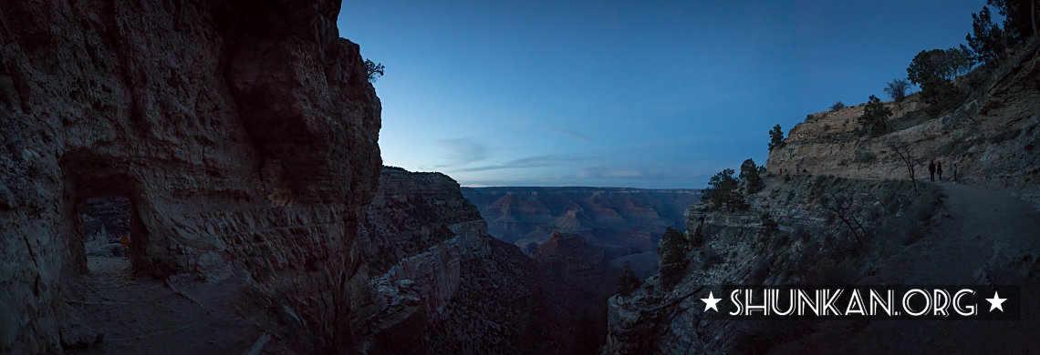 South Rim, Bright Angel Trail at dusk - Panorama