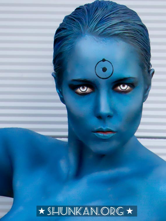 Toni Darling as female Dr. Manhattan, San Diego Comic-Con